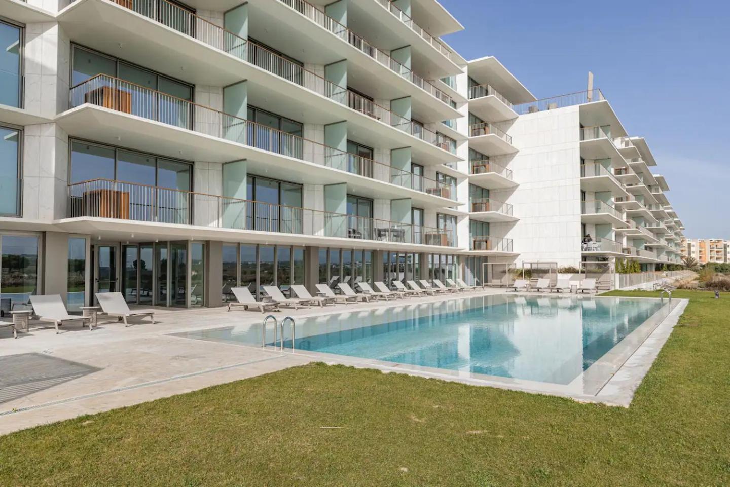 Bayline- Beachfront And Pool Armacao de Pera Exterior photo