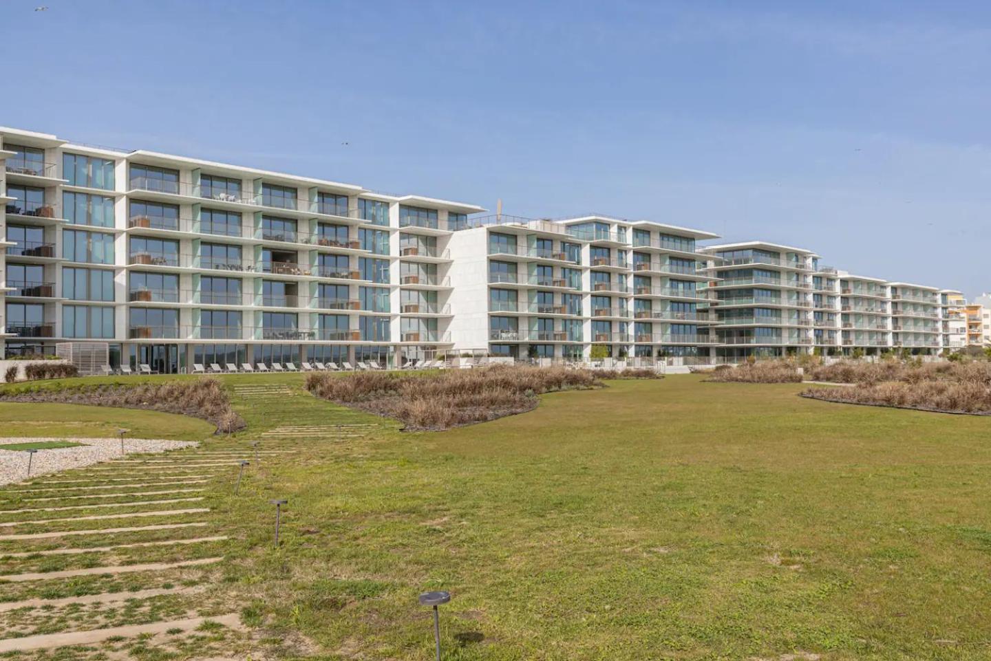Bayline- Beachfront And Pool Armacao de Pera Exterior photo